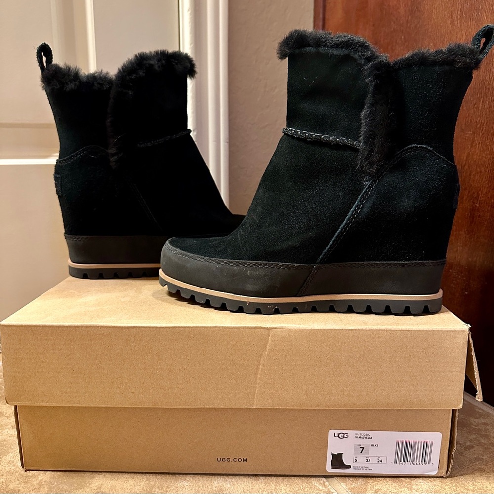 UGG Women's Black Suede Malvella Wedge Boots - size 7